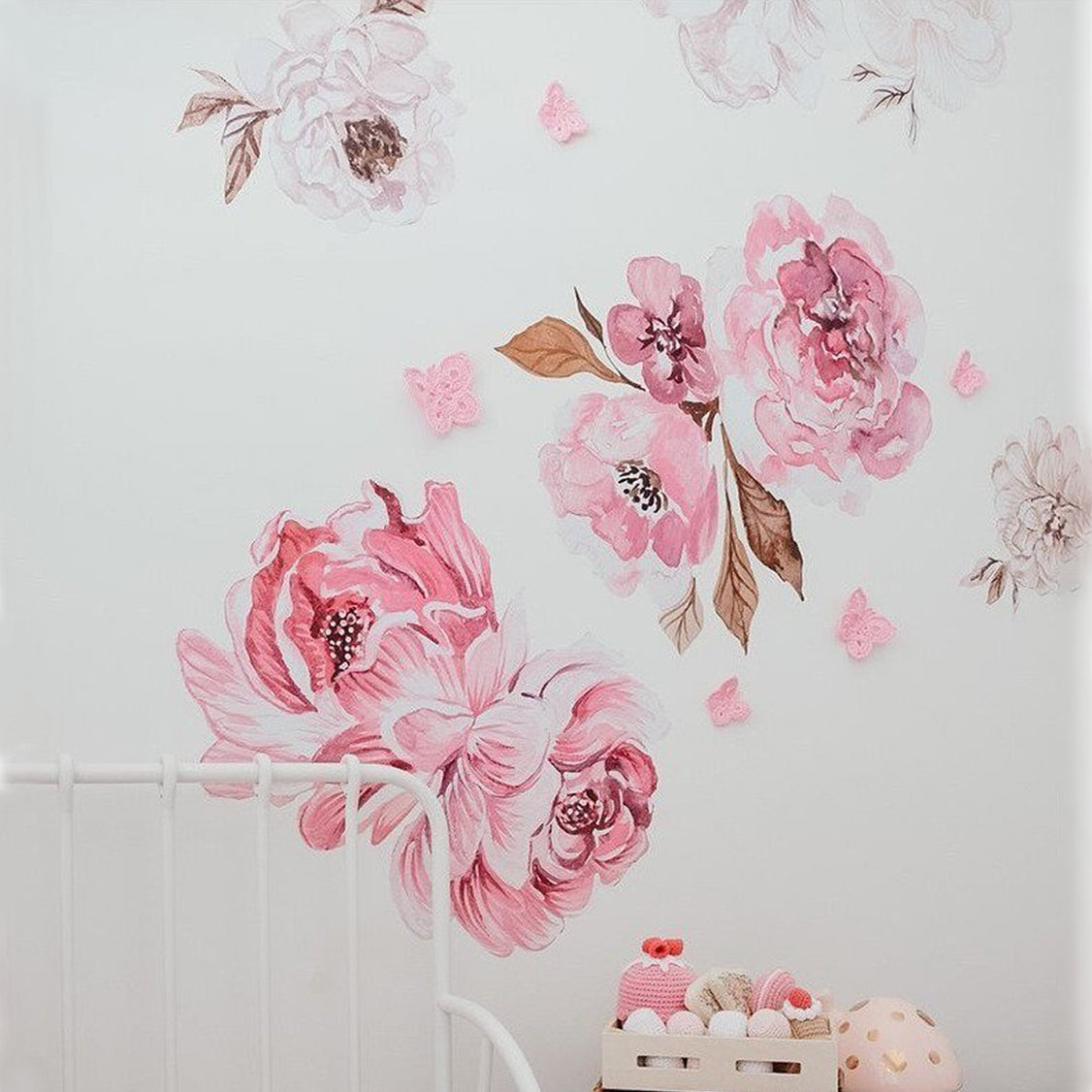 Butterfly wall decals - Persian pink | Set of 6